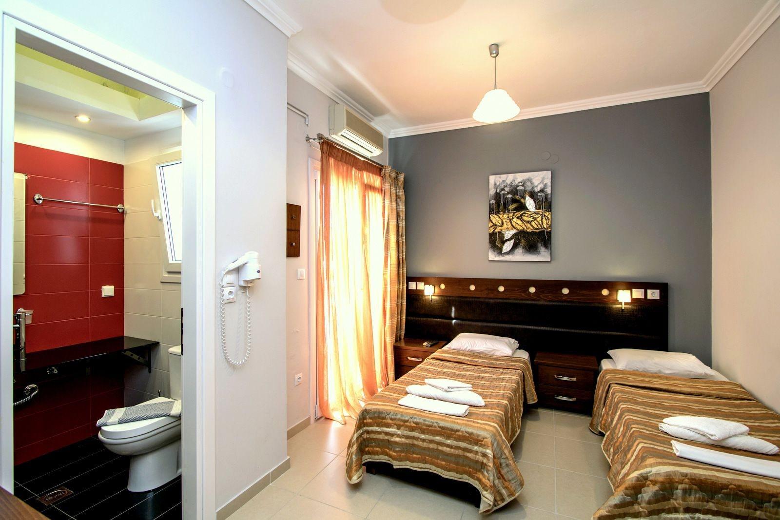 Semiramis Guesthouse Adamantas  Exteriör bild